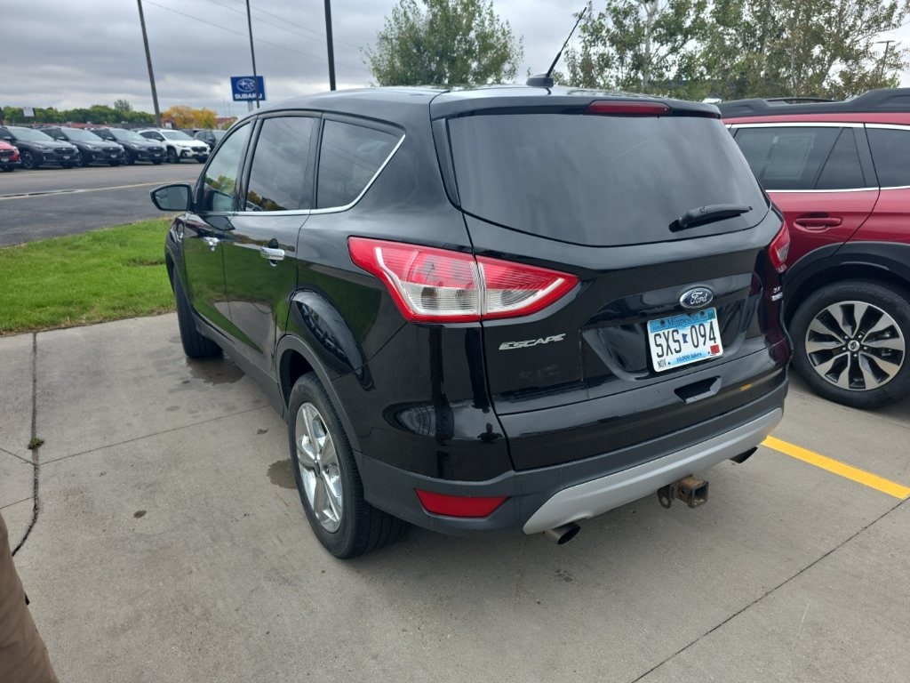 Used 2016 Ford Escape SE with VIN 1FMCU9G93GUA84808 for sale in Moorhead, Minnesota