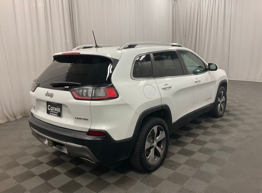 Used 2019 Jeep Cherokee Limited with VIN 1C4PJMDX0KD335491 for sale in Moorhead, Minnesota