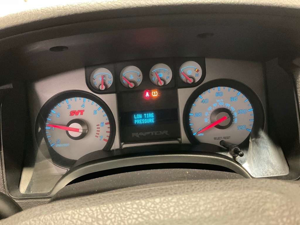 Used 2010 Ford F-150 SVT Raptor with VIN 1FTEX1E62AFC68972 for sale in Moorhead, Minnesota