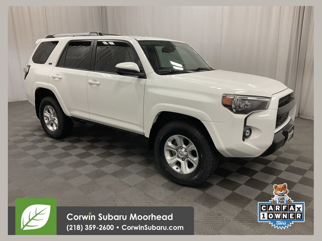 2023 Toyota 4Runner SR5's photo