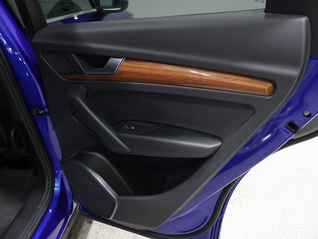2023 Audi Q5 Premium - Photo 22