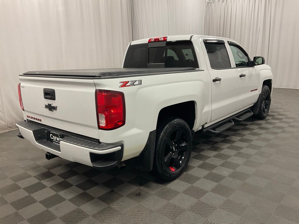 Used 2018 Chevrolet Silverado 1500 LTZ Z71 with VIN 3GCUKSEC1JG116072 for sale in Moorhead, Minnesota