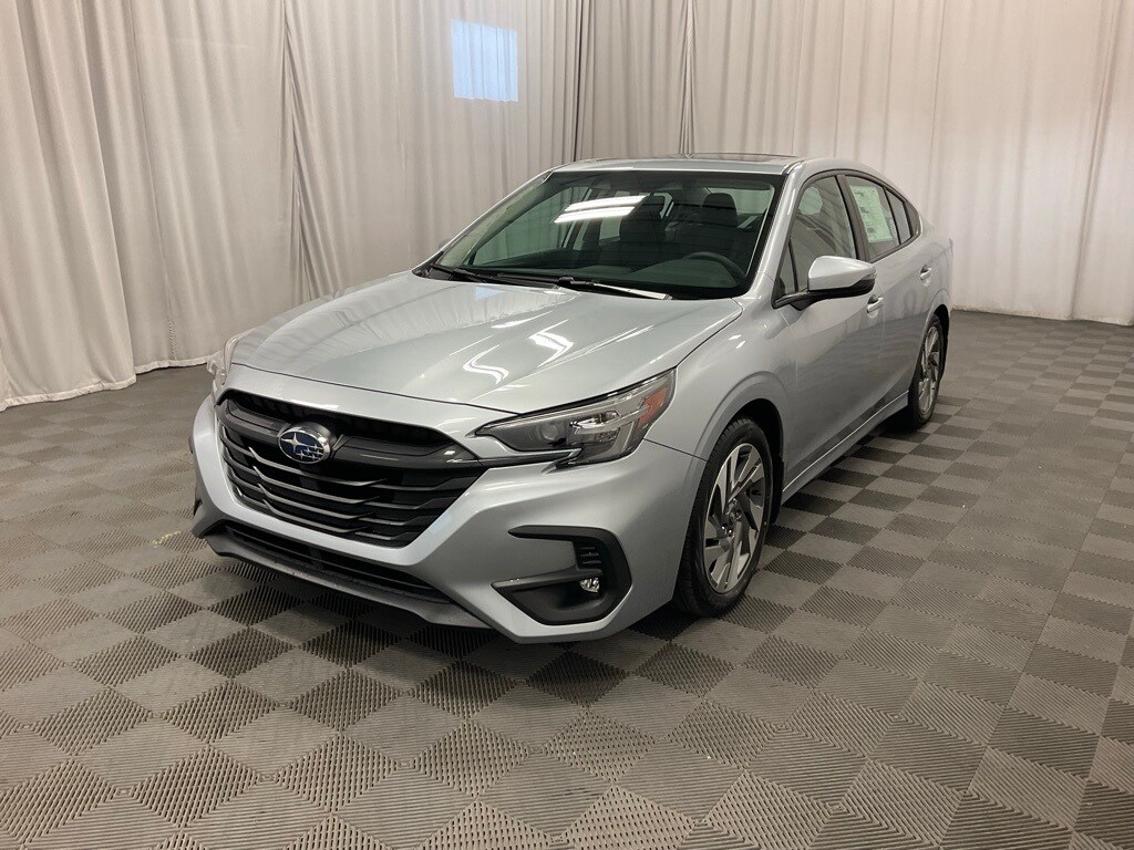 2025 Subaru Legacy Limited photo 4