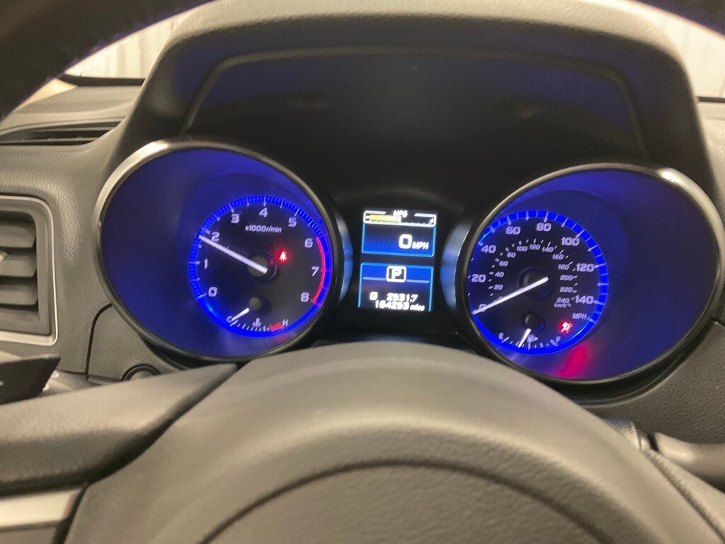 2015 Subaru Outback Premium photo 2