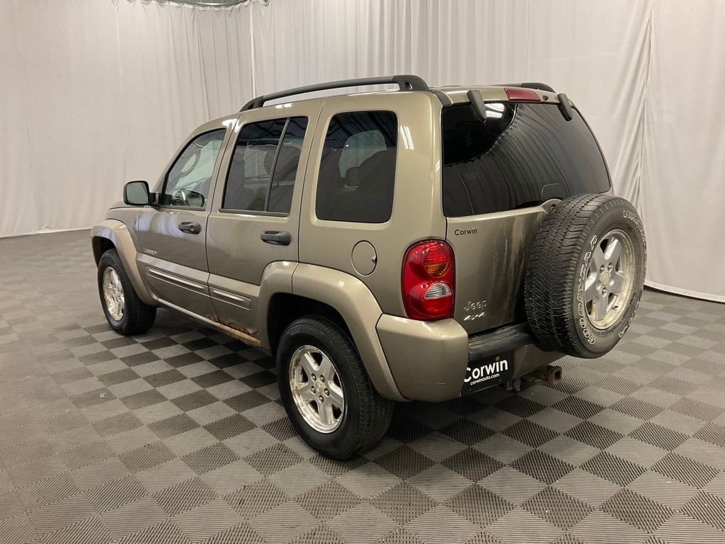 Used 2004 Jeep Liberty Limited with VIN 1J4GL58K04W276863 for sale in Moorhead, Minnesota