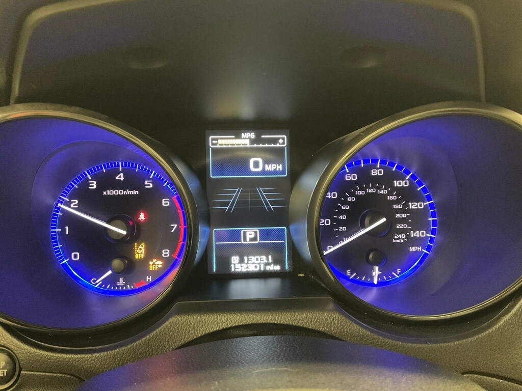 2017 Subaru Outback 2.5i Premium photo 2