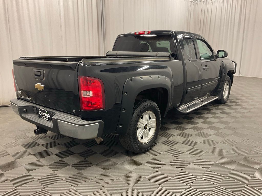 Used 2009 Chevrolet Silverado 1500 1LT with VIN 1GCEK29009Z289324 for sale in Moorhead, MN