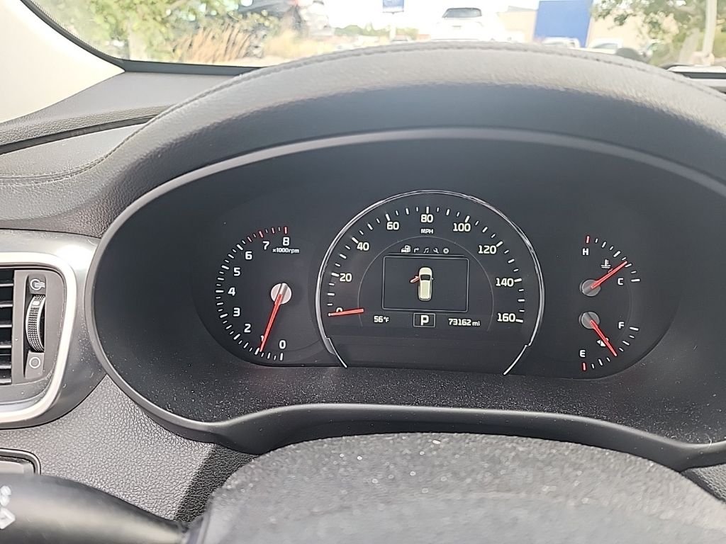 Used 2016 Kia Sorento EX with VIN 5XYPHDA58GG068169 for sale in Moorhead, Minnesota