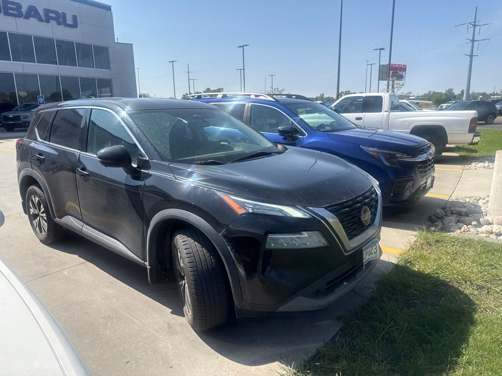 Used 2021 Nissan Rogue SV with VIN 5N1AT3BB8MC747440 for sale in Moorhead, Minnesota