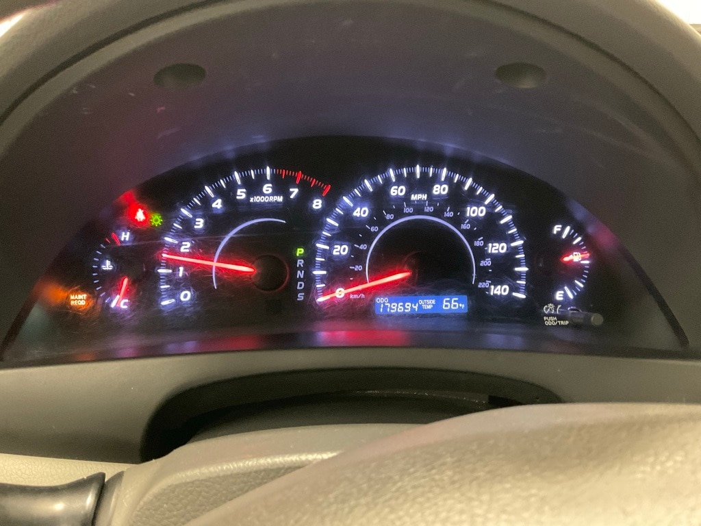 Used 2010 Toyota Camry LE with VIN 4T4BF3EK8AR053933 for sale in Moorhead, Minnesota