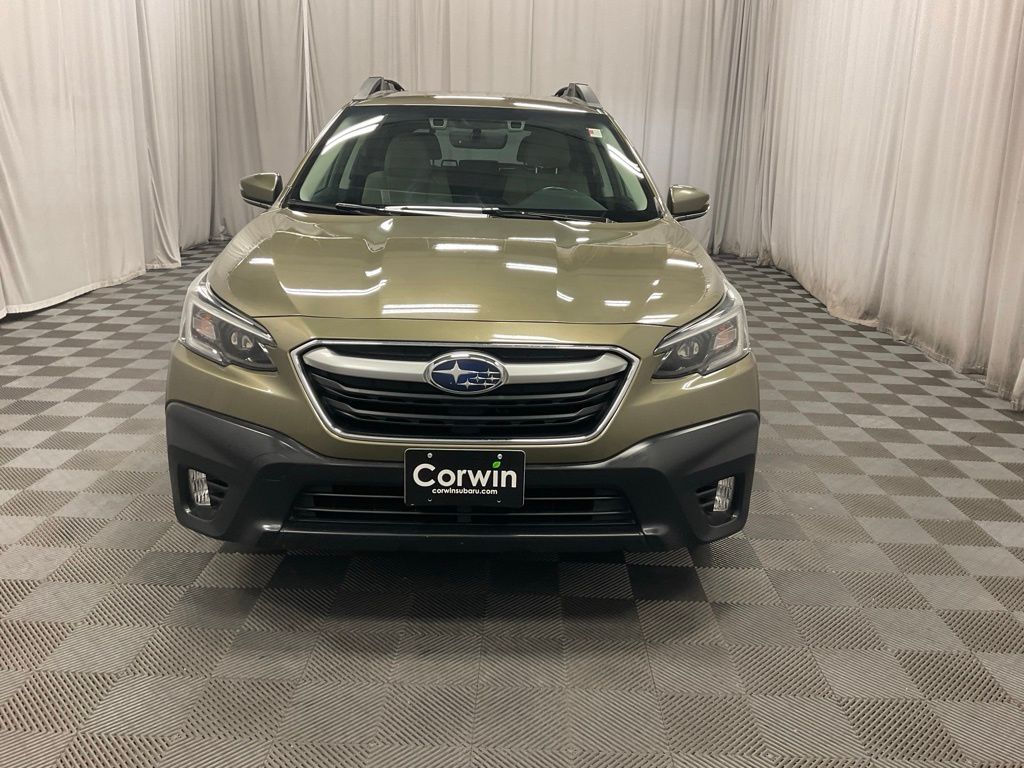 Used 2020 Subaru Outback Premium with VIN 4S4BTACC7L3255464 for sale in Moorhead, Minnesota
