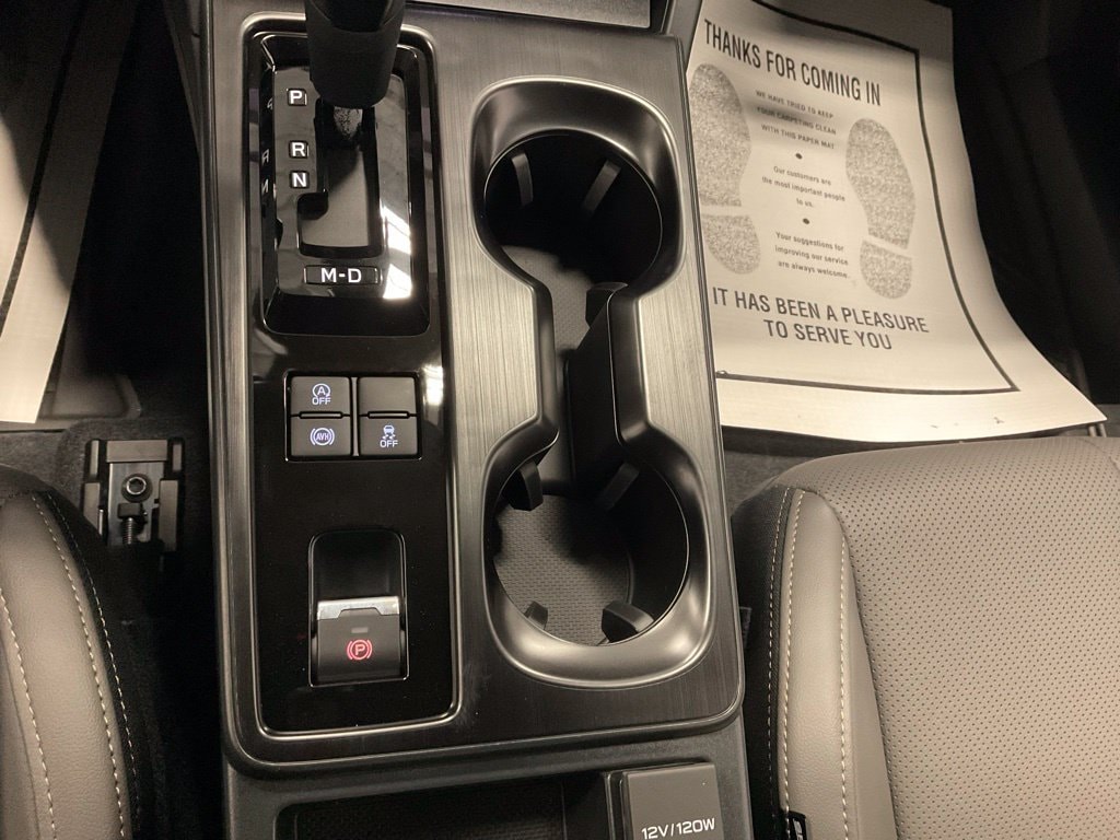 2026 Subaru Outback Limited - Photo 16