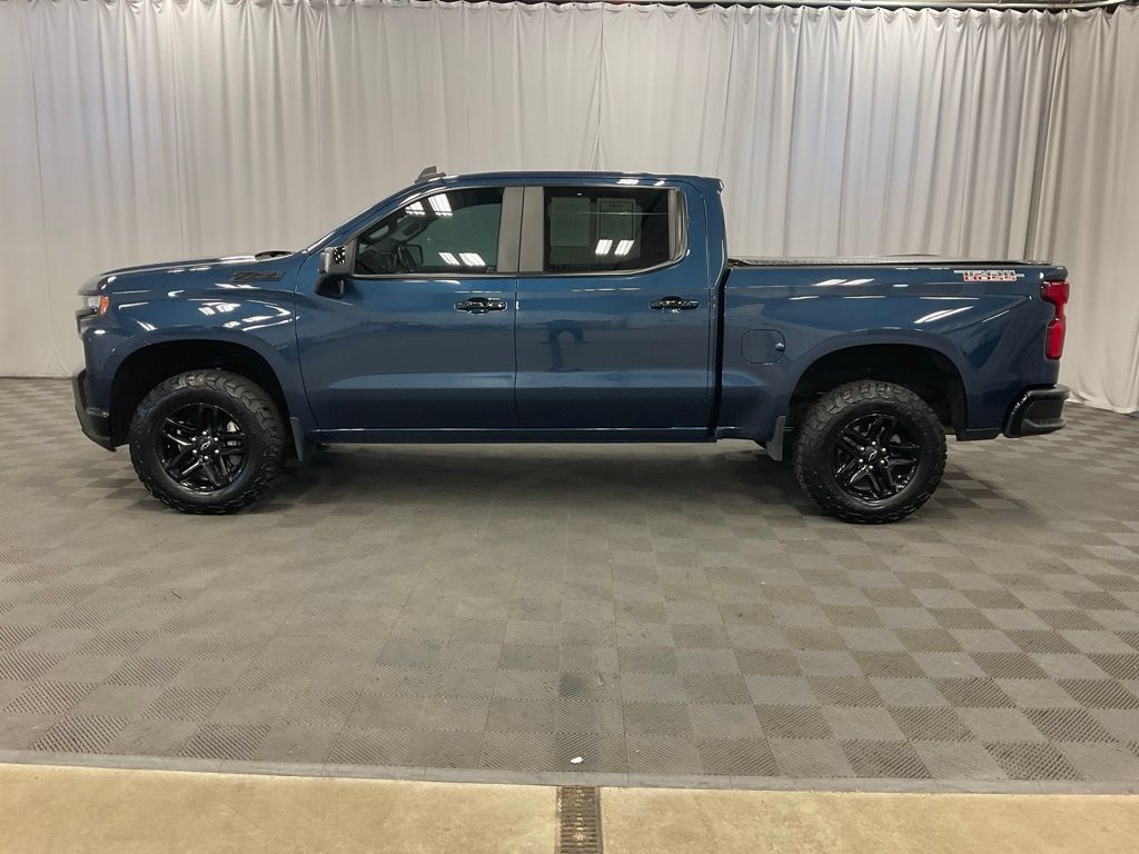 Used 2021 Chevrolet Silverado 1500 LT Trail Boss with VIN 3GCPYFELXMG348175 for sale in Moorhead, Minnesota