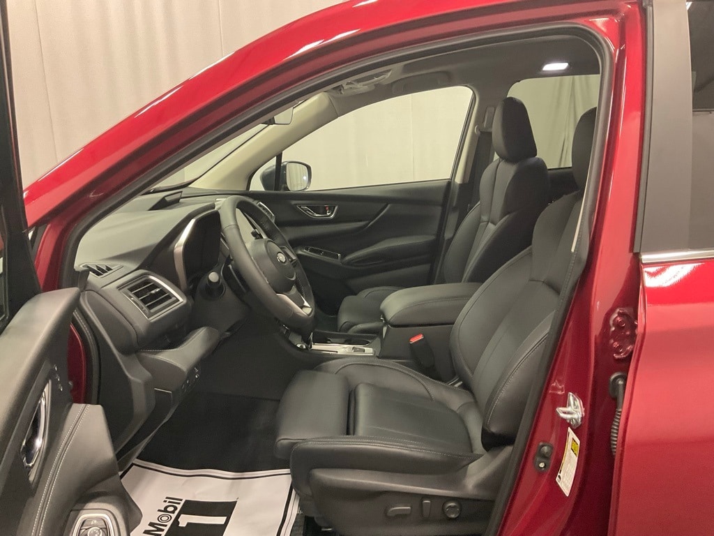 Certified 2025 Subaru Ascent Limited 7-Passenger SUV