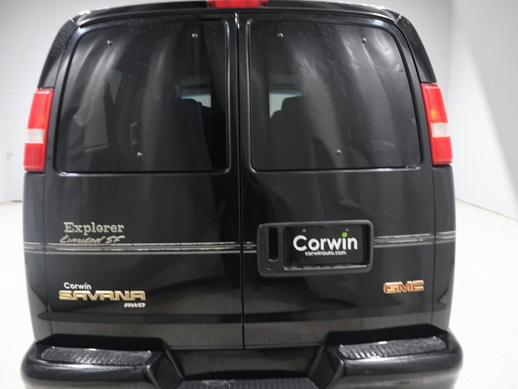 2003 Gmc Savana 1500 photo 3
