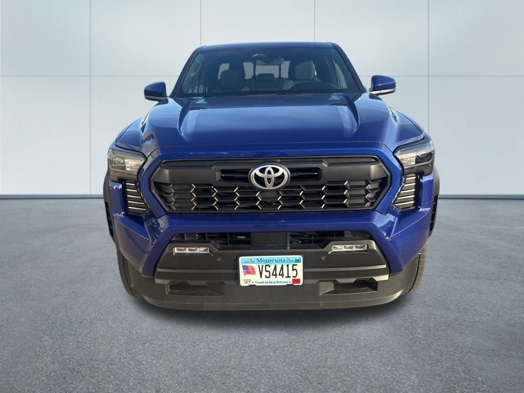 2024 Toyota Tacoma TRD photo 3