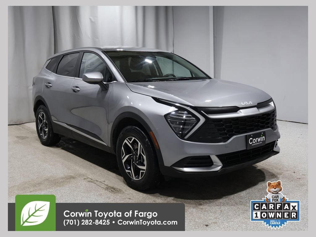 2024 Kia Sportage LX's photo