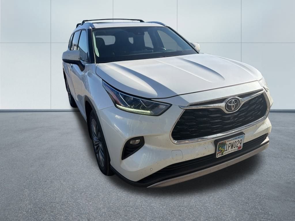 Used 2020 Toyota Highlander Platinum SUV