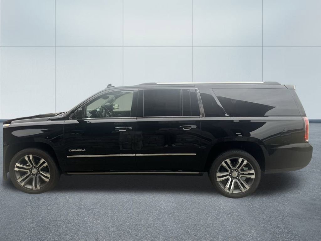 2018 Gmc Yukon XL Denali photo 3