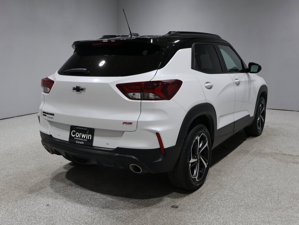 2023 Chevrolet Trailblazer RS photo 2