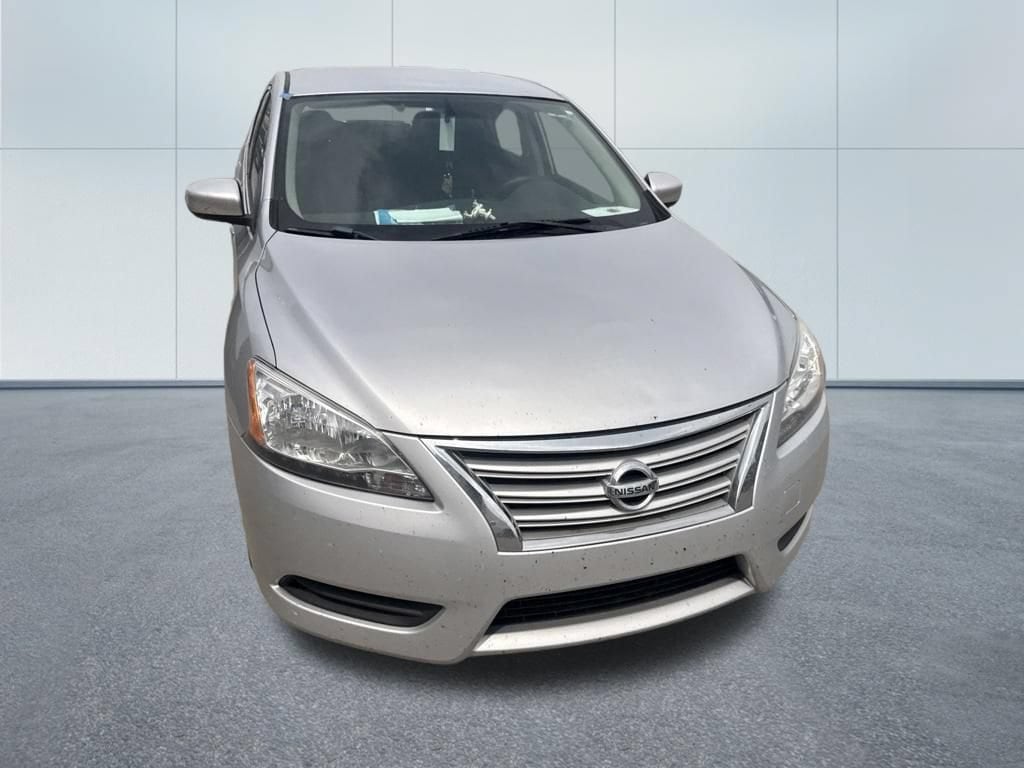 Used 2013 Nissan Sentra SV with VIN 1N4AB7AP7DN906776 for sale in Fargo, ND