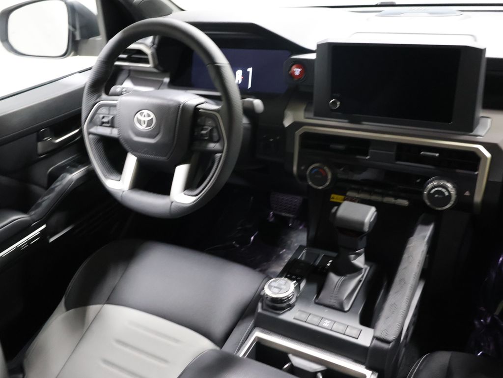 2026 Toyota Tacoma TRD Off Road - Photo 17