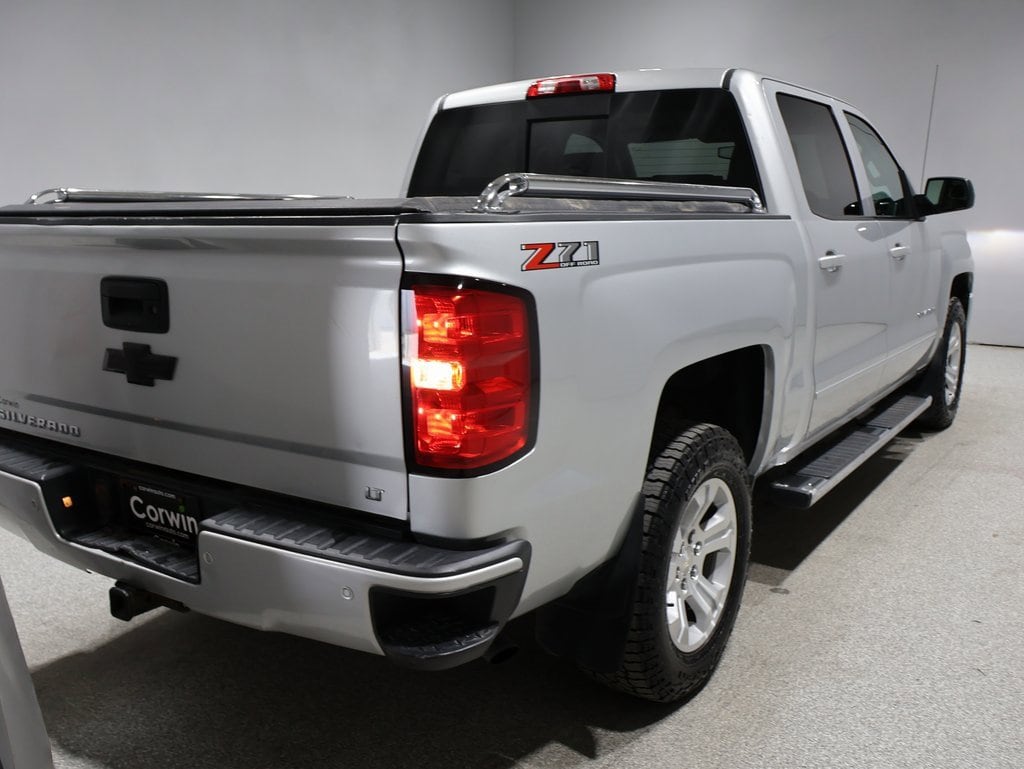 Used 2018 Chevrolet Silverado 1500 LT with VIN 3GCUKRECXJG211951 for sale in Fargo, ND