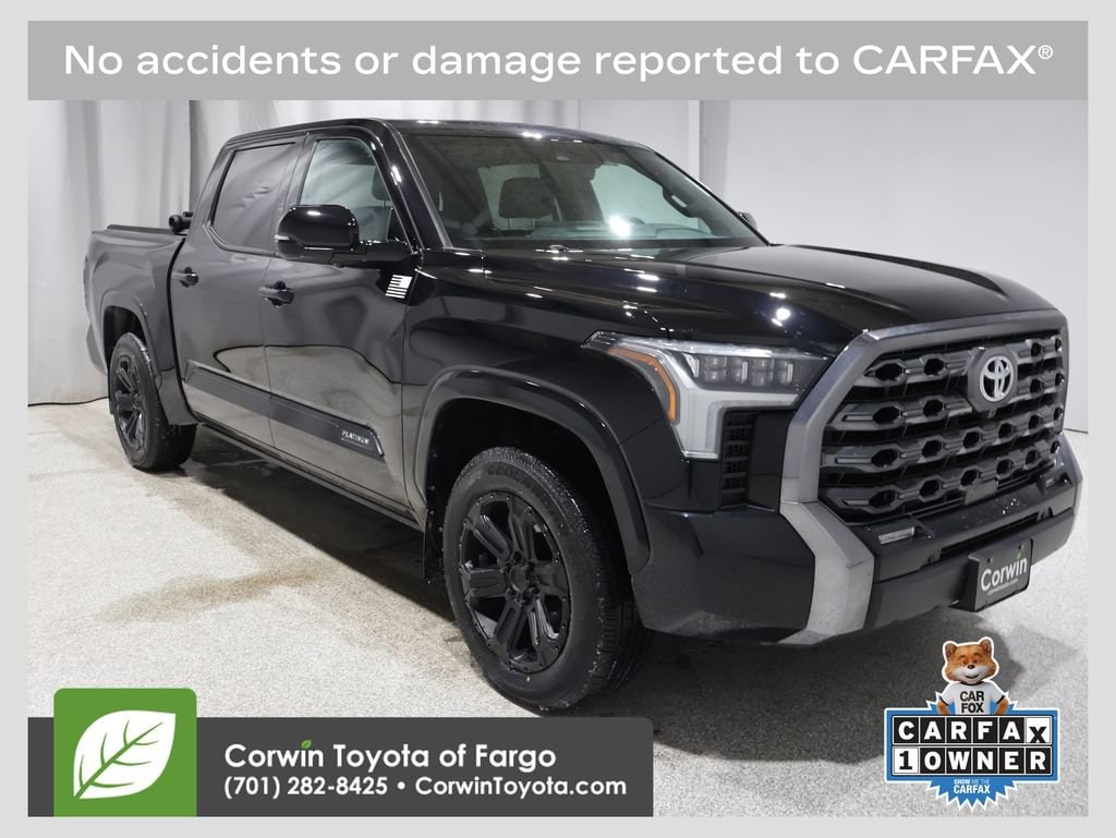 2023 Toyota Tundra Platinum's photo