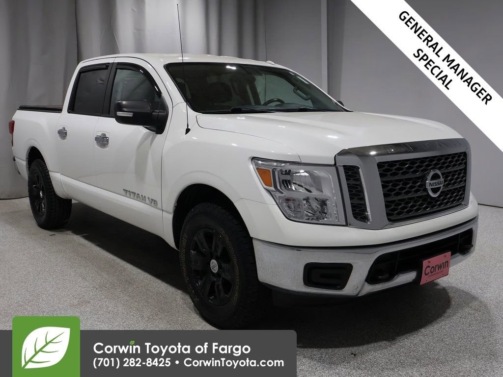 Used 2018 Nissan Titan SV Truck Crew Cab