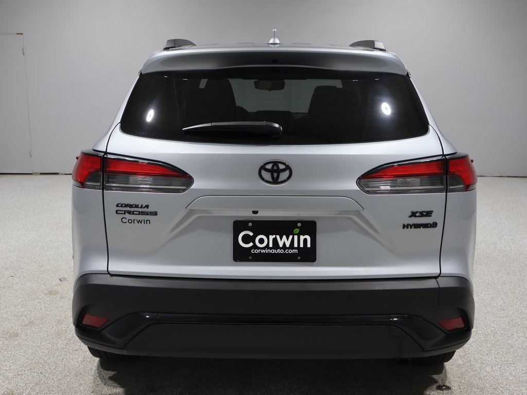 2024 Toyota Corolla Hybrid XSE photo 3