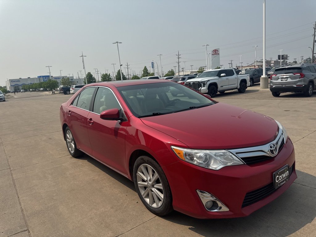 Used 2013 Toyota Camry XLE with VIN 4T1BF1FK0DU712637 for sale in Fargo, ND