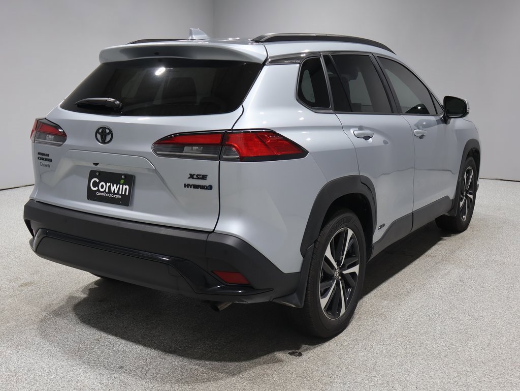 2024 Toyota Corolla Hybrid XSE photo 2
