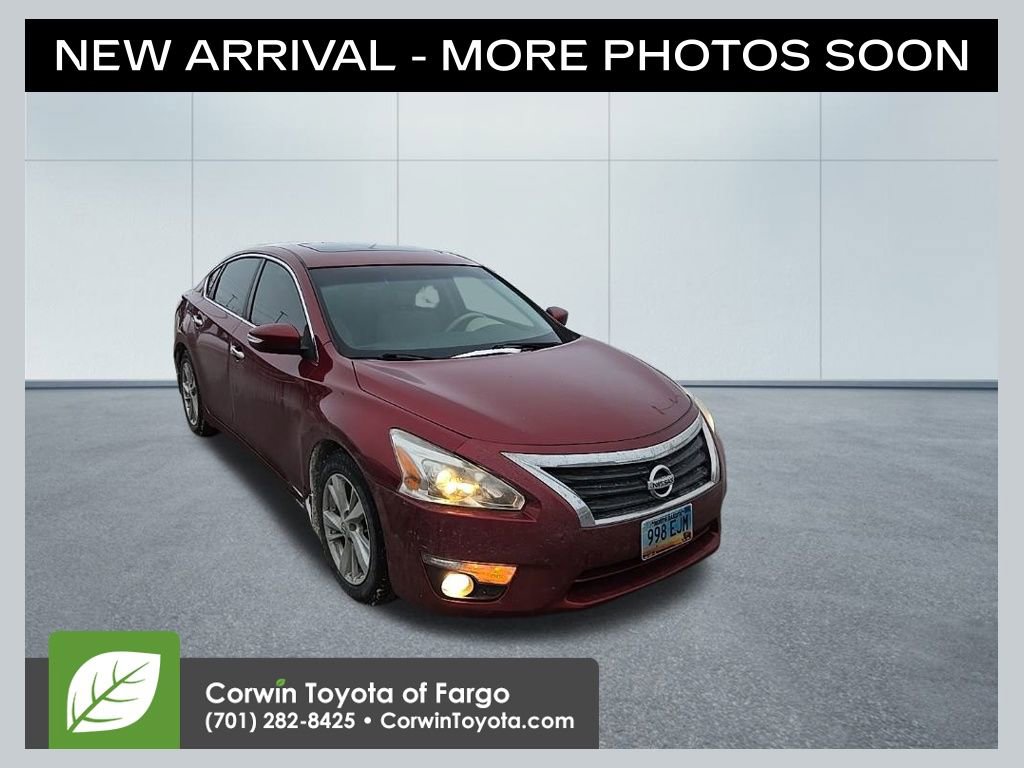 2015 Nissan Altima SV's photo