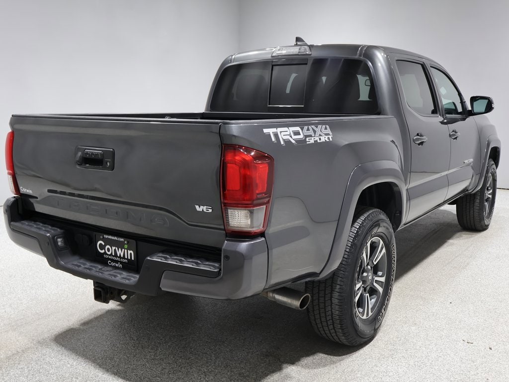 Used 2019 Toyota Tacoma TRD Sport with VIN 3TMCZ5ANXKM233460 for sale in Fargo, ND