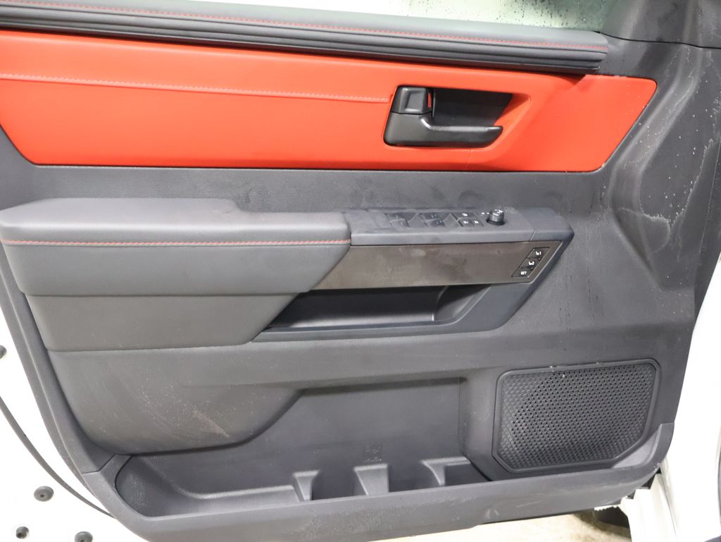 2026 Toyota Tundra TRD Pro - Photo 8
