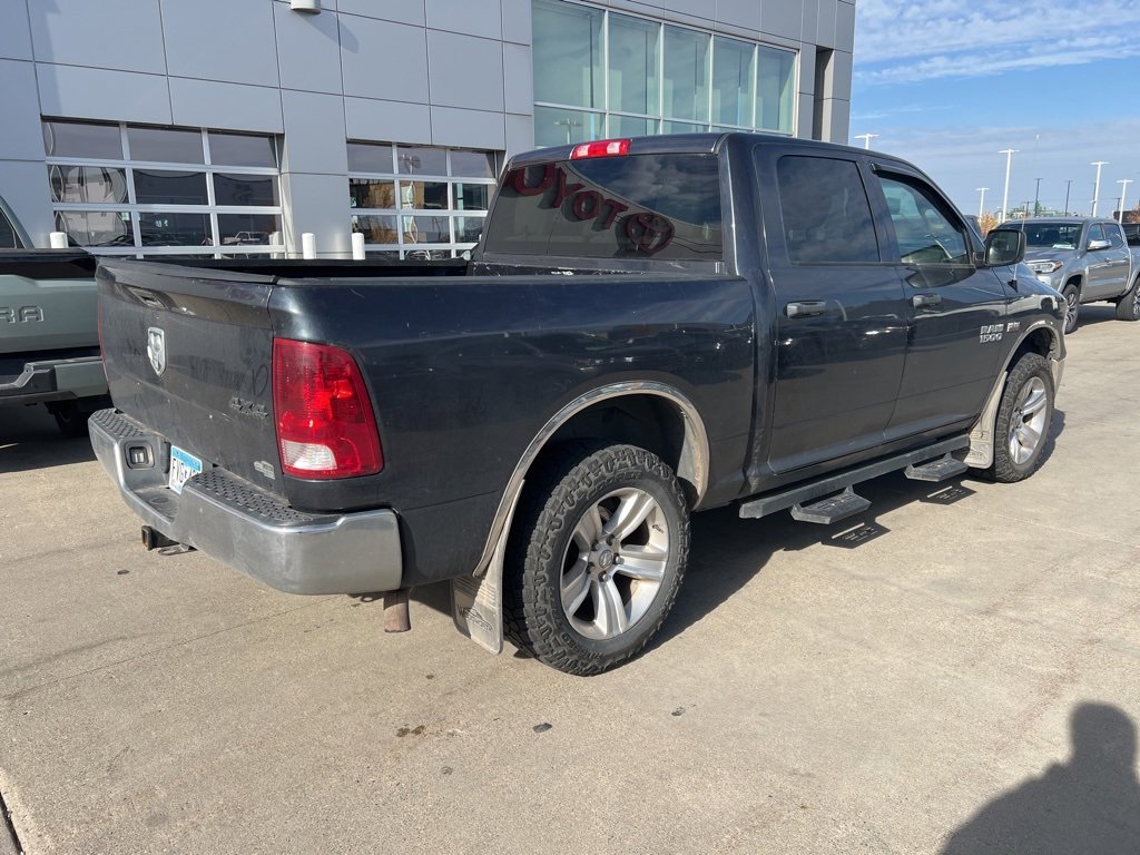 2016 Ram 1500 Tradesman photo 2