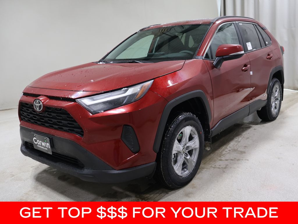 2025 Toyota RAV4 Hybrid XLE photo 3