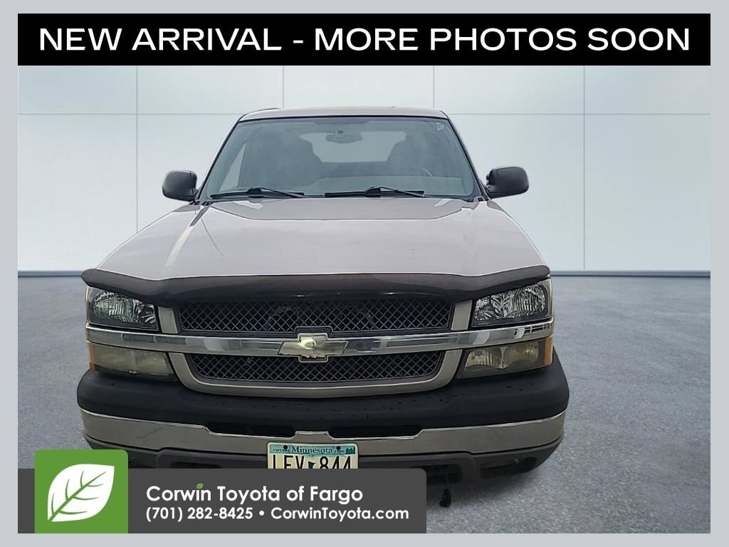 2004 Chevrolet Silverado 1500 Work Truck 4x4 Extended Cab SWB's photo
