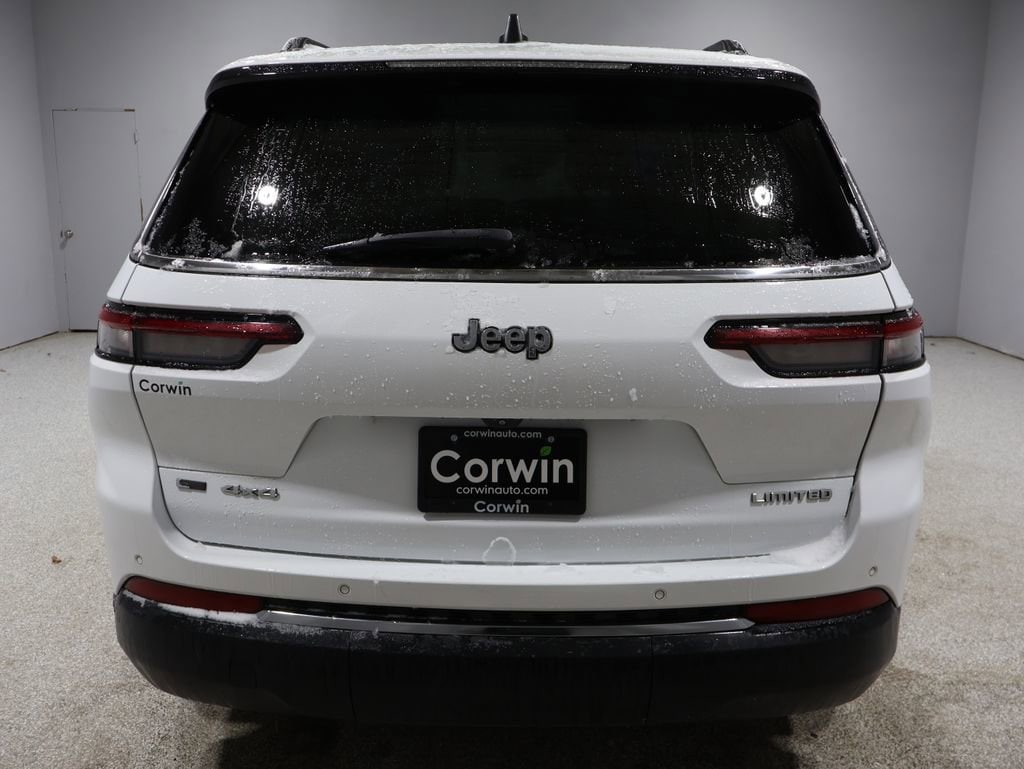 2021 Jeep Grand Cherokee Limited photo 3