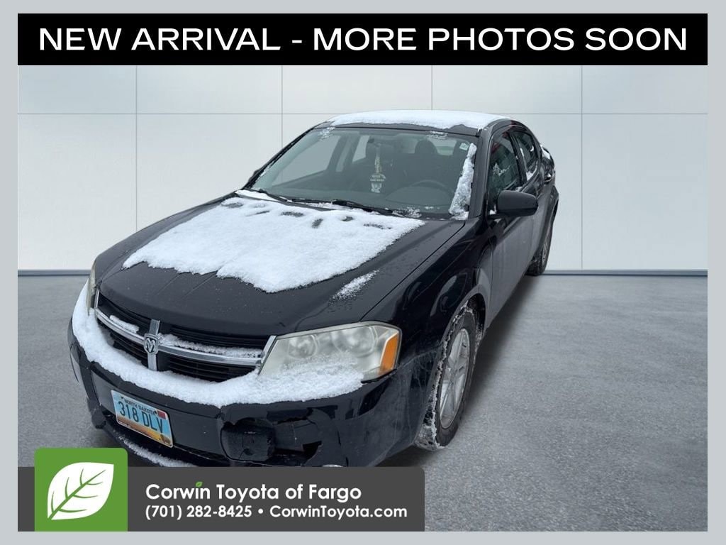2010 Dodge Avenger R/T's photo