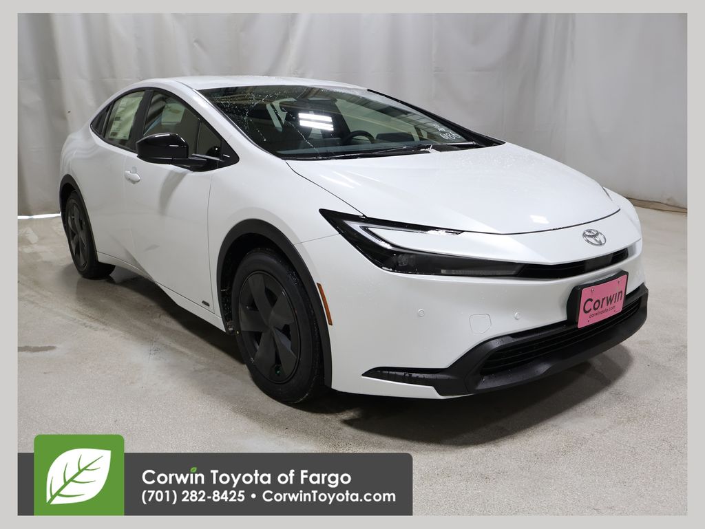 2026 Toyota Prius LE's photo