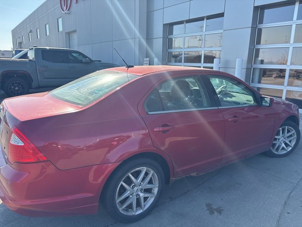 Used 2010 Ford Fusion SEL Sedan