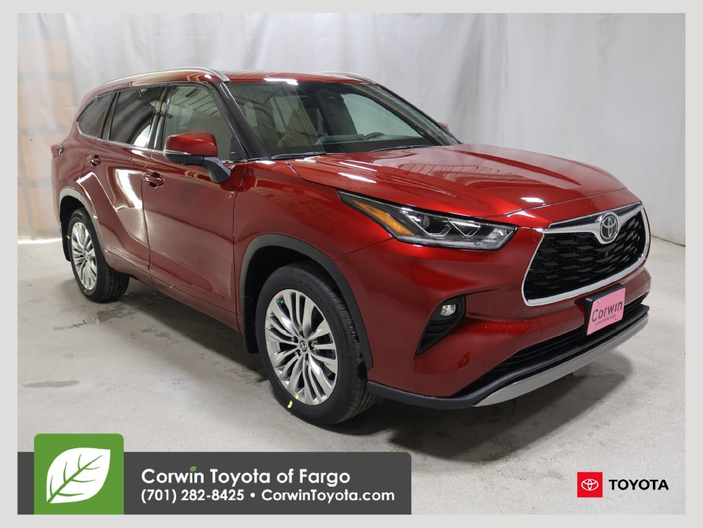 2026 Toyota Highlander Platinum SUV