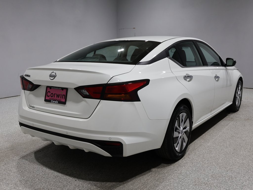 2024 Nissan Altima 2.5 S photo 2
