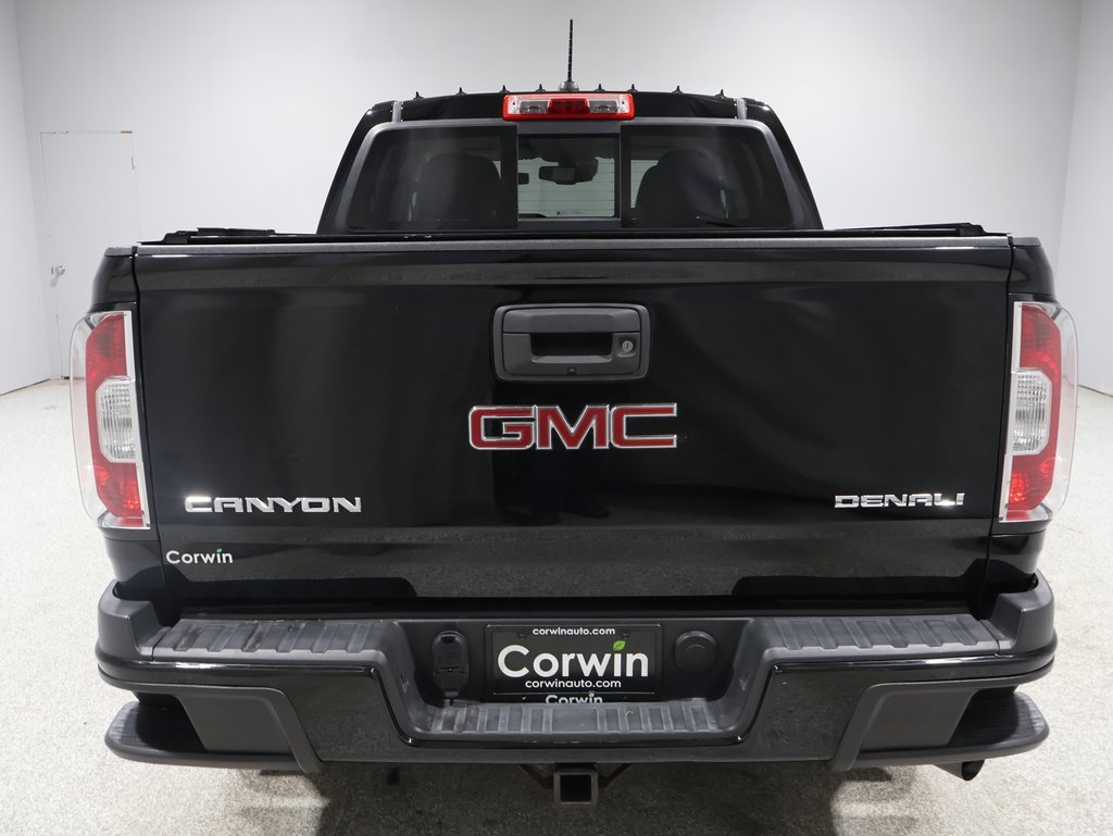 2017 Gmc Canyon Denali photo 2