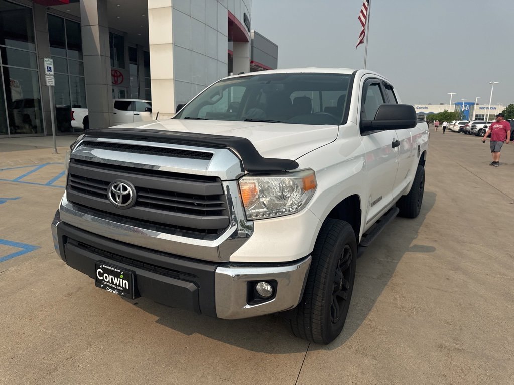 Used 2014 Toyota Tundra SR5 with VIN 5TFUM5F12EX053834 for sale in Fargo, ND