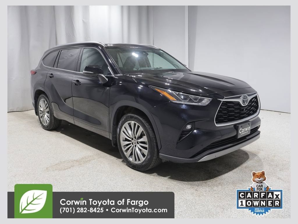 2022 Toyota Highlander Platinum 4x4 V6's photo
