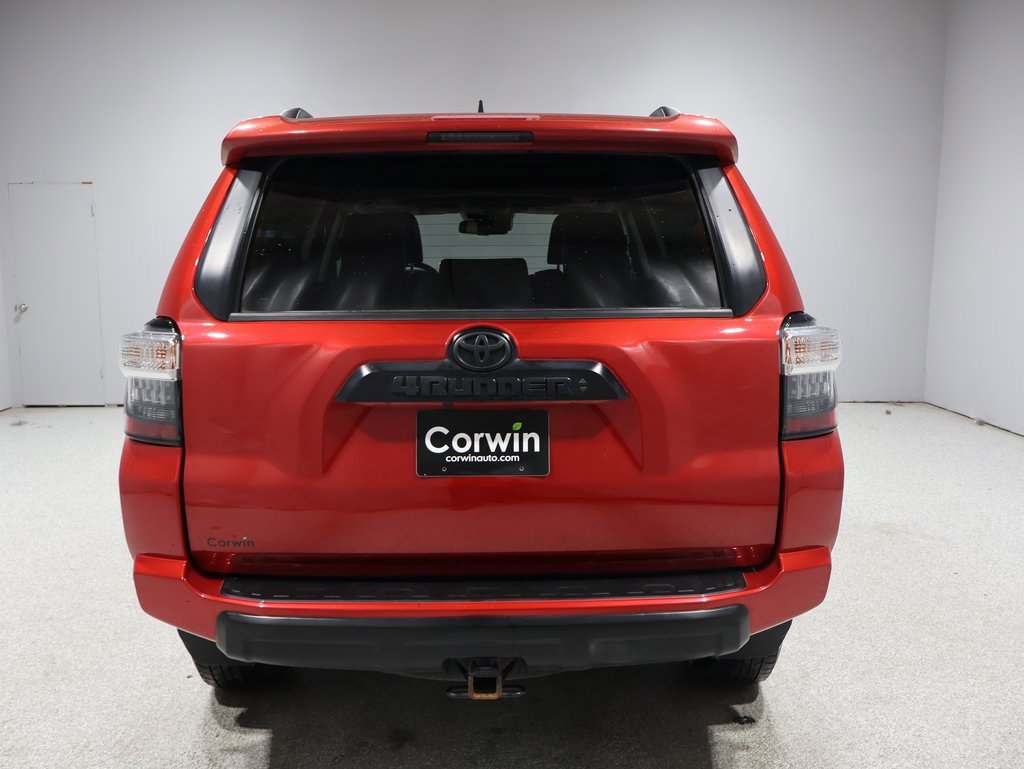 2021 Toyota 4Runner TRD Off-Road Premium photo 3
