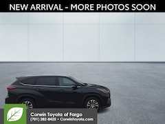 2021 Toyota Highlander XLE SUV