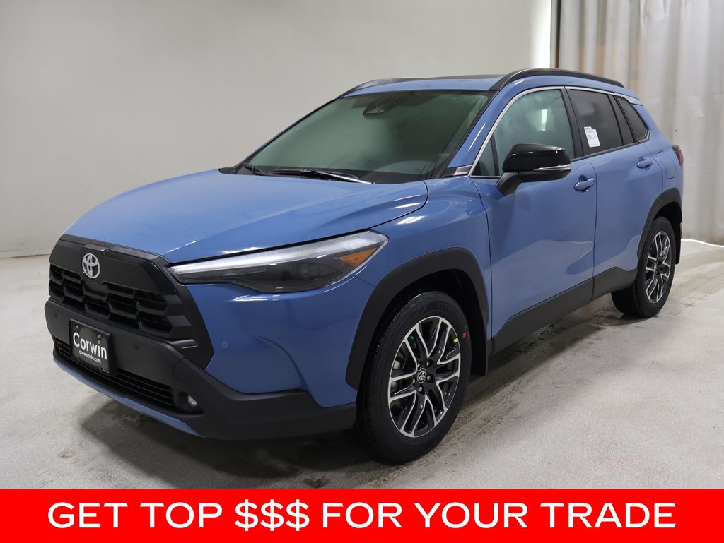 2026 Toyota Corolla Cross XLE photo 3